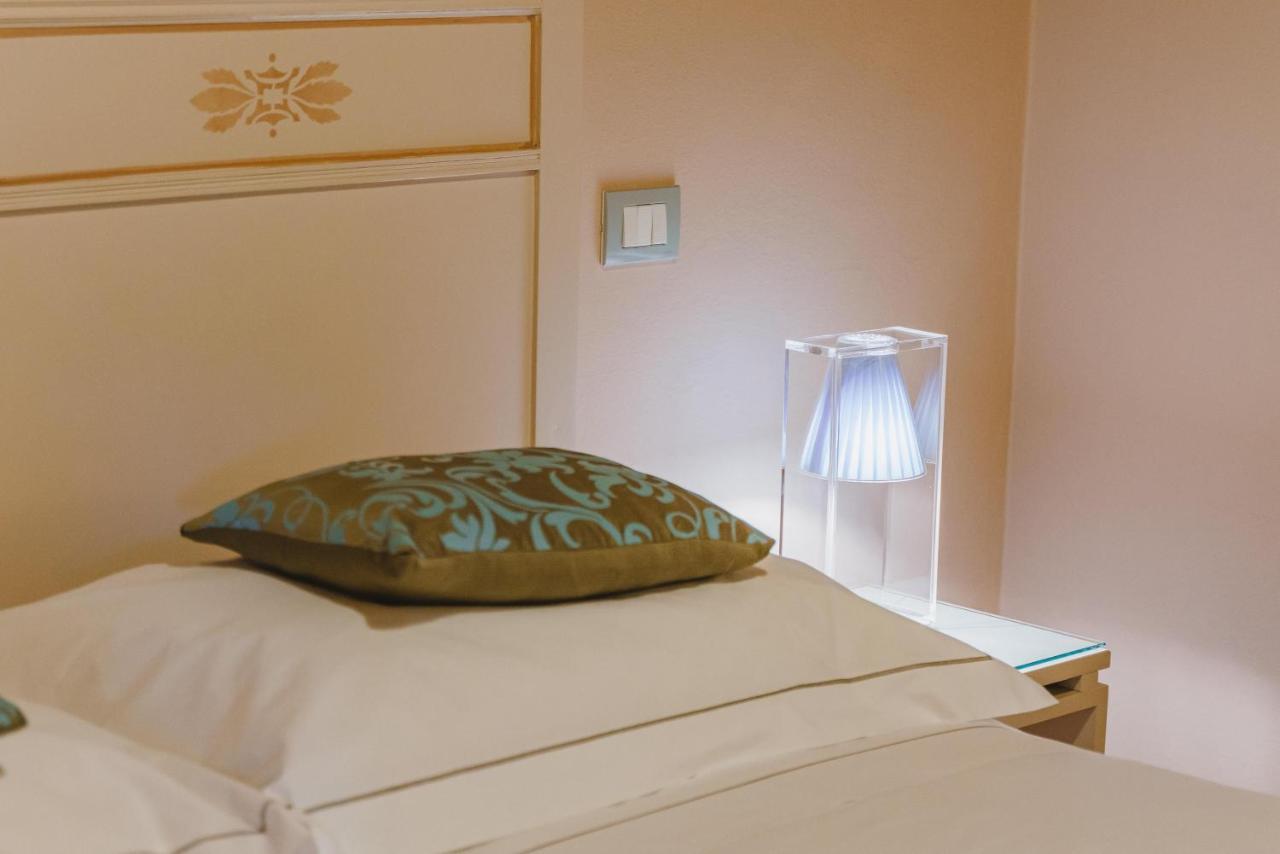 Duchess Boutique De Charme Bed & Breakfast Firenze Eksteriør bilde